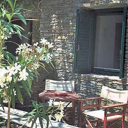 Andromeda Sifnos فندق Exámbela